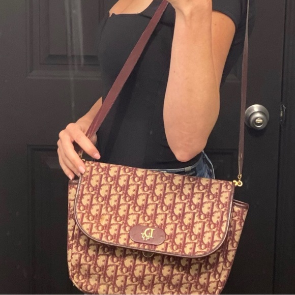 Vintage Dior monogram shoulder bag - Picture 2 of 5